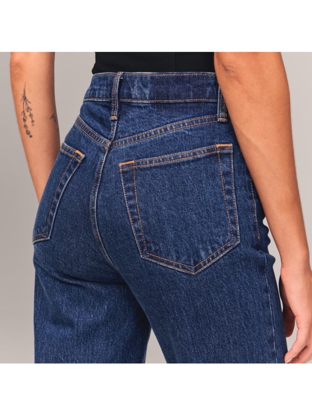 Abercrombie & Fitch The 90’s Straight Jeans
